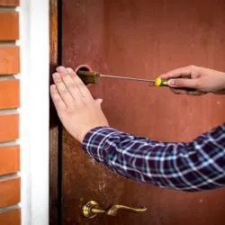 Chicago Neighborhood Locksmith Chicago, IL 312-809-3981 Chicago Neighborhood Locksmith Chicago, IL 312-809-3981 - zip-01