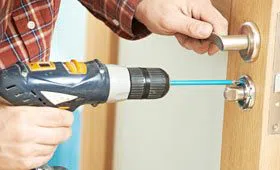 Chicago Neighborhood Locksmith Chicago, IL 312-809-3981 - 9aa-Commercial-lockouts