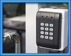 Chicago Neighborhood Locksmith Chicago, IL 312-809-3981 - comm-home-68-35mod